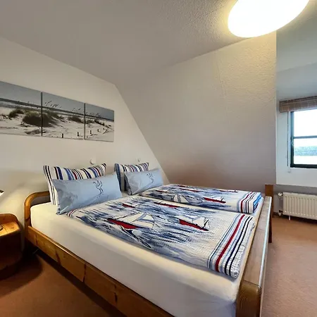 Gans In Ummanz-luessvitz By Interhome Apartament